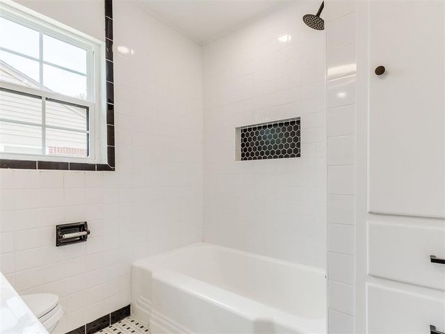 2201 N Roff Avenue, Oklahoma City, OK 73107