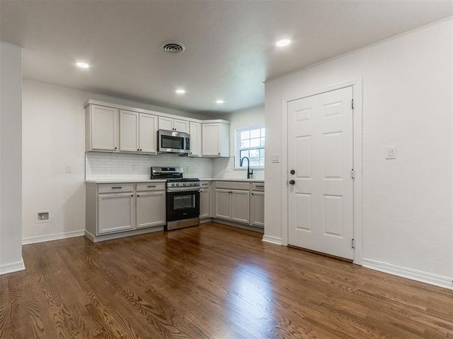 2201 N Roff Avenue, Oklahoma City, OK 73107