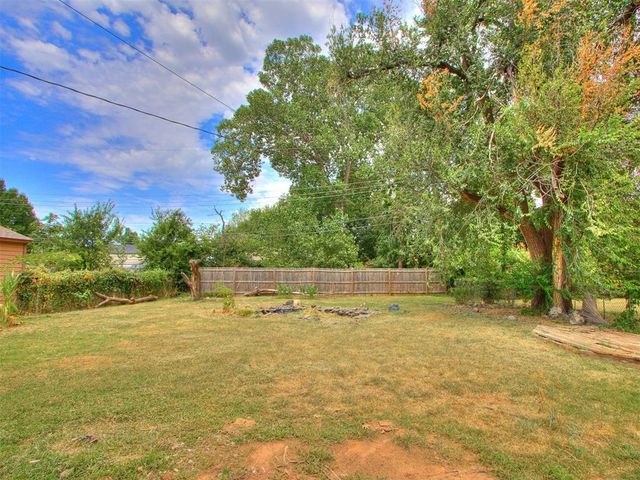 2201 N Roff Avenue, Oklahoma City, OK 73107