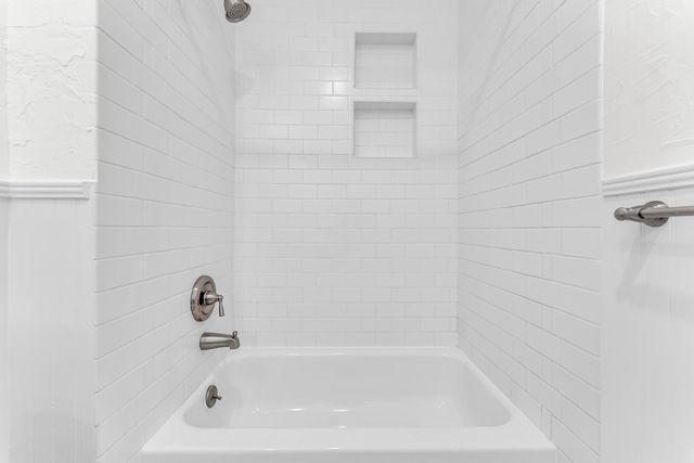 3617 NE 24th Avenue, Fort Lauderdale, FL 33308