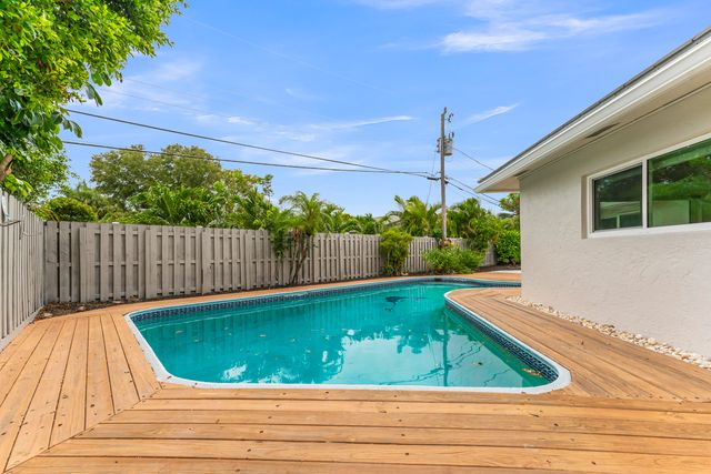 3617 NE 24th Avenue, Fort Lauderdale, FL 33308