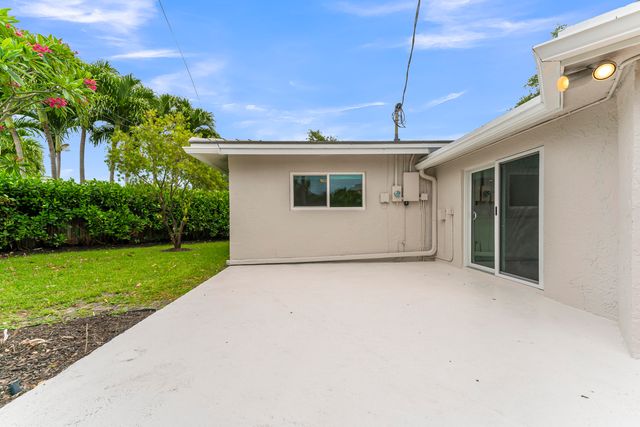 3617 NE 24th Avenue, Fort Lauderdale, FL 33308
