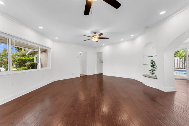3617 NE 24th Avenue, Fort Lauderdale, FL 33308