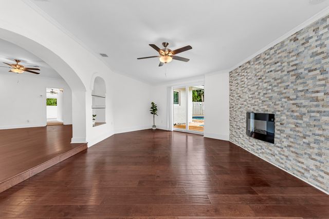 3617 NE 24th Avenue, Fort Lauderdale, FL 33308