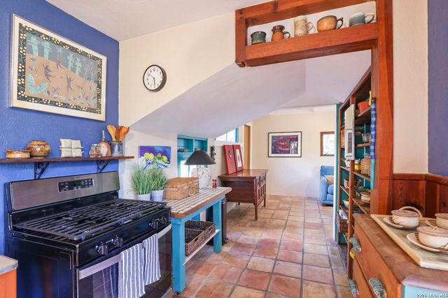 14252 Antonio, Helotes, TX 78023