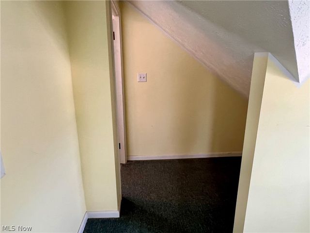 12328 Park Knoll Drive, Garfield Heights, OH 44125