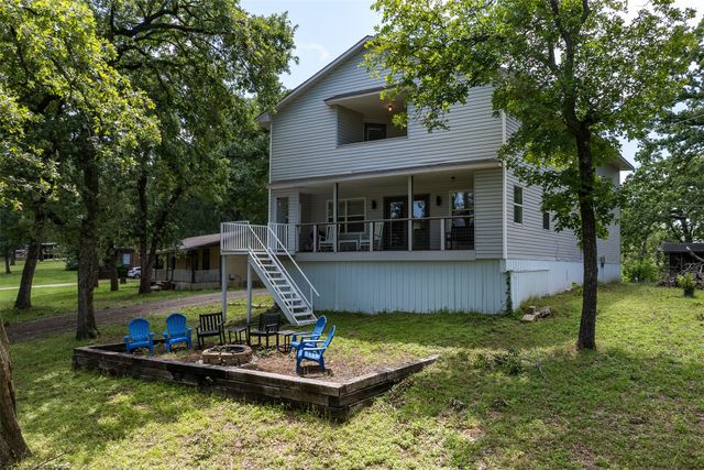 1327 Whispering Springs Drive, Tool, TX 75143