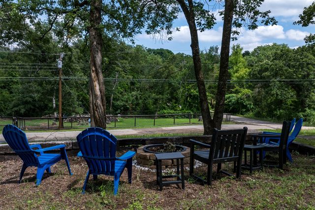 1327 Whispering Springs Drive, Tool, TX 75143