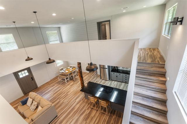 1327 Whispering Springs Drive, Tool, TX 75143