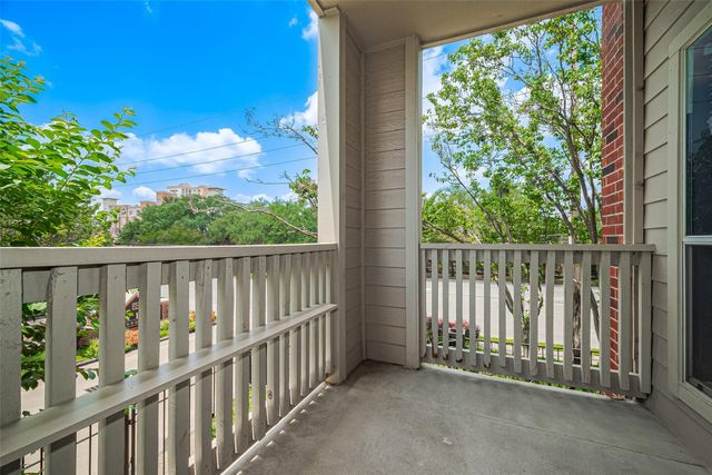 1330 Old Spanish Trail 8202, Houston, TX 77054