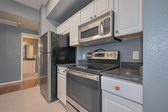 1330 Old Spanish Trail 8202, Houston, TX 77054