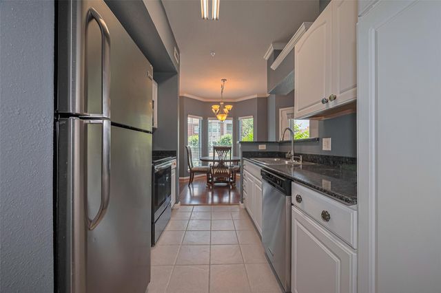 1330 Old Spanish Trail 8202, Houston, TX 77054