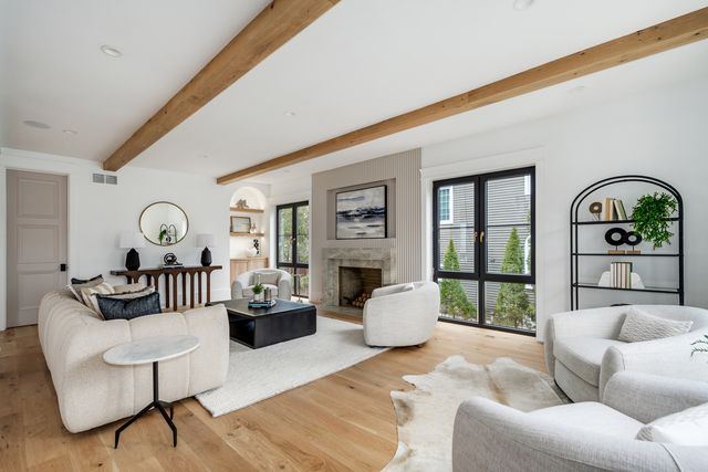 476 Park Avenue, Glencoe, IL 60022