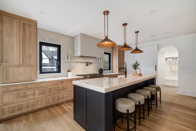 476 Park Avenue, Glencoe, IL 60022