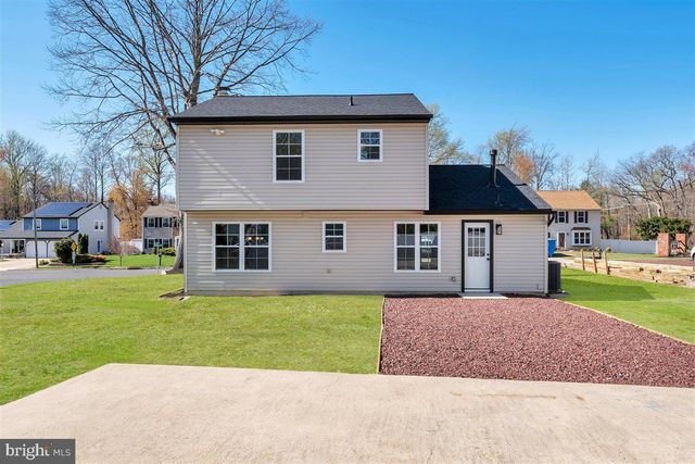 3 LONG BOW DR, Sewell, NJ 08080