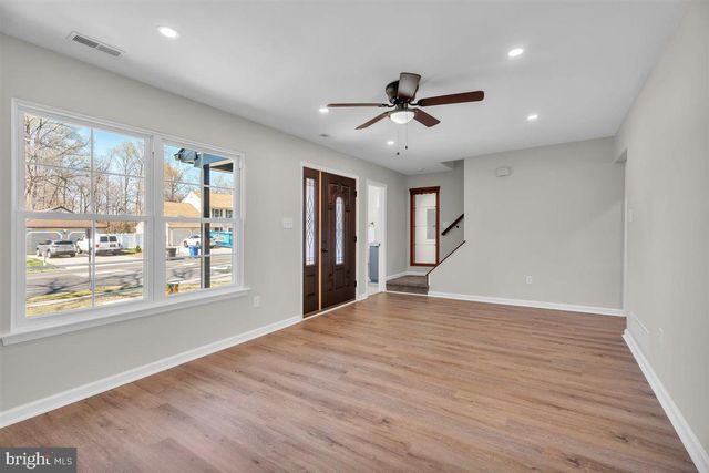 3 LONG BOW DR, Sewell, NJ 08080