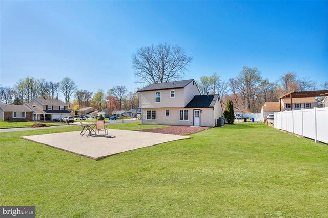 3 LONG BOW DR, Sewell, NJ 08080