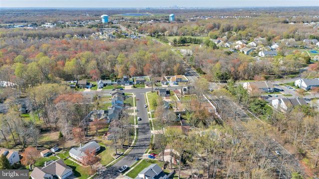 3 LONG BOW DR, Sewell, NJ 08080