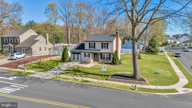3 LONG BOW DR, Sewell, NJ 08080