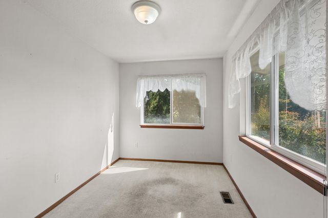2526 E Nicklaus Pl, Spokane, WA 99223