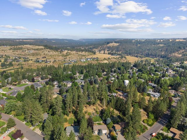 2526 E Nicklaus Pl, Spokane, WA 99223