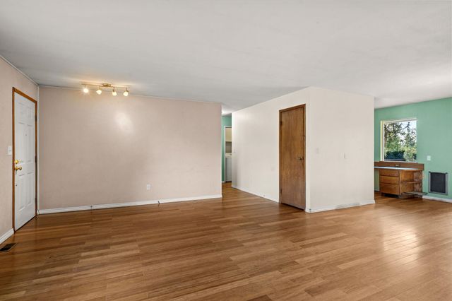 2526 E Nicklaus Pl, Spokane, WA 99223