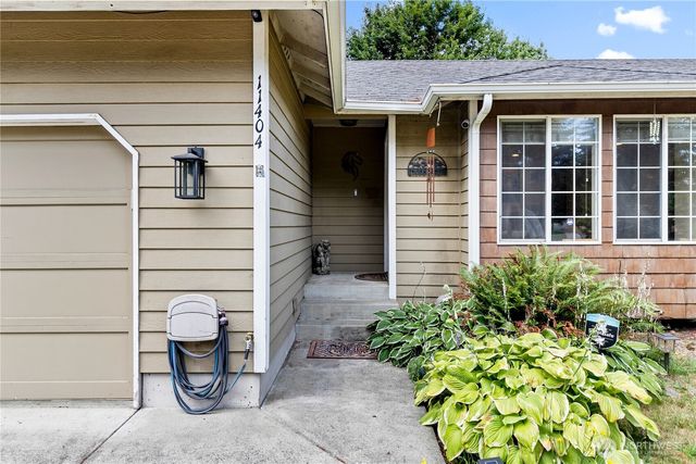 11404 208th Avenue E, Bonney Lake, WA 98391