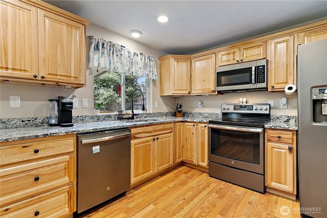 11404 208th Avenue E, Bonney Lake, WA 98391
