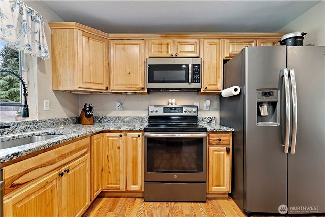 11404 208th Avenue E, Bonney Lake, WA 98391