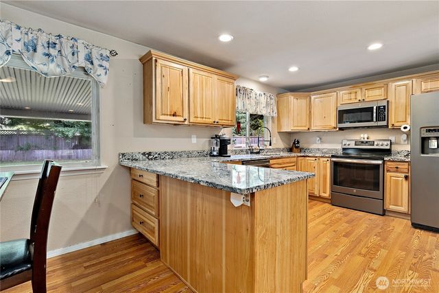 11404 208th Avenue E, Bonney Lake, WA 98391