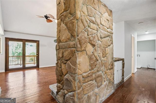 12 Windsor Way, Newnan, GA 30263