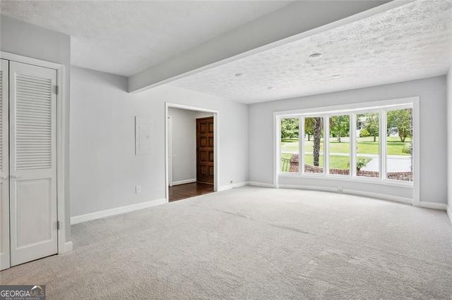 12 Windsor Way, Newnan, GA 30263