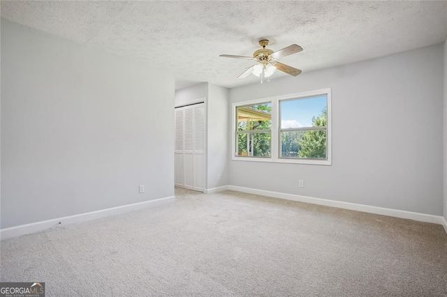 12 Windsor Way, Newnan, GA 30263