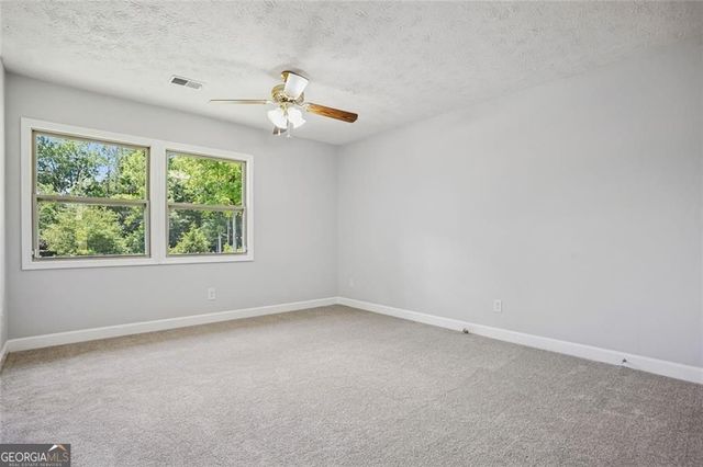 12 Windsor Way, Newnan, GA 30263