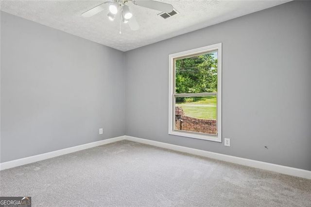 12 Windsor Way, Newnan, GA 30263