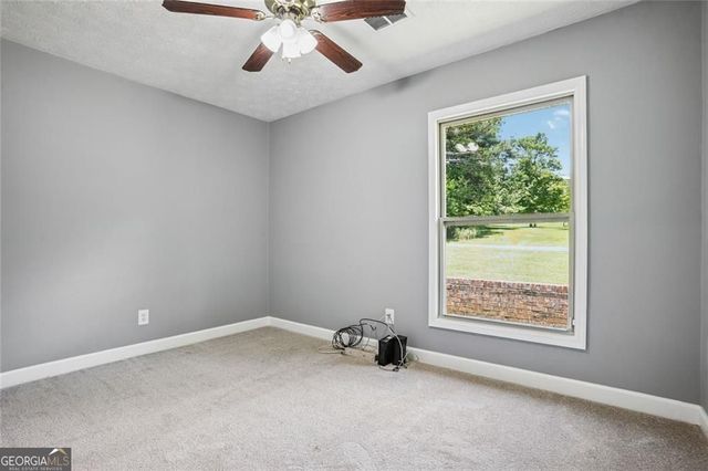 12 Windsor Way, Newnan, GA 30263