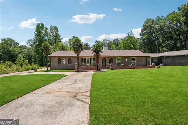 12 Windsor Way, Newnan, GA 30263