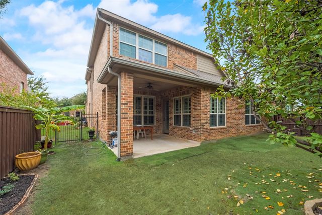 211 Guadalupe Drive, Irving, TX 75039