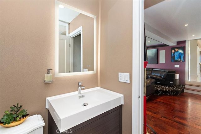 5818 Sunmist Drive, Rancho Palos Verdes, CA 90275