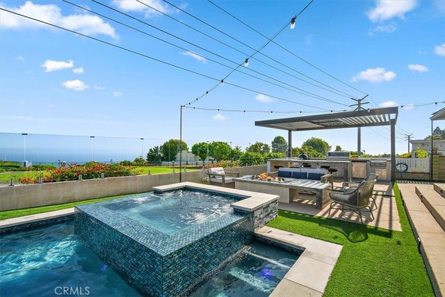5818 Sunmist Drive, Rancho Palos Verdes, CA 90275