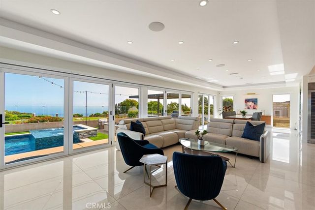 5818 Sunmist Drive, Rancho Palos Verdes, CA 90275
