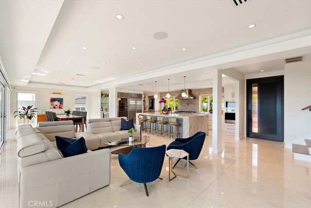 5818 Sunmist Drive, Rancho Palos Verdes, CA 90275