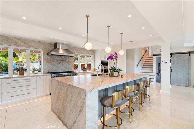 5818 Sunmist Drive, Rancho Palos Verdes, CA 90275
