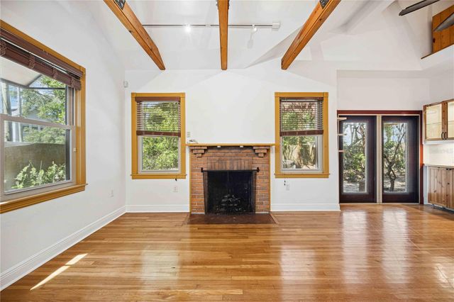 1743 8TH STREET, Sarasota, FL 34236