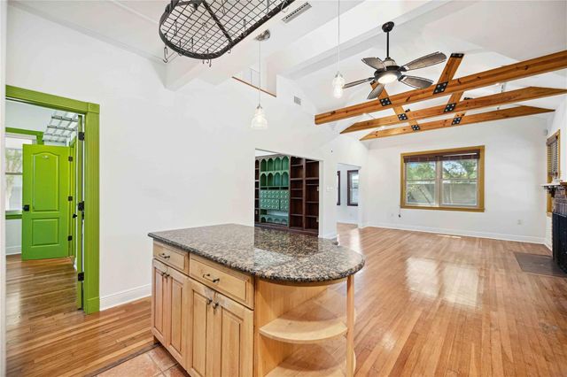 1743 8TH STREET, Sarasota, FL 34236