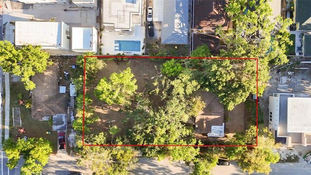 1743 8TH STREET, Sarasota, FL 34236