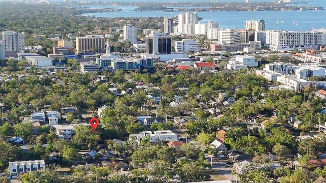 1743 8TH STREET, Sarasota, FL 34236