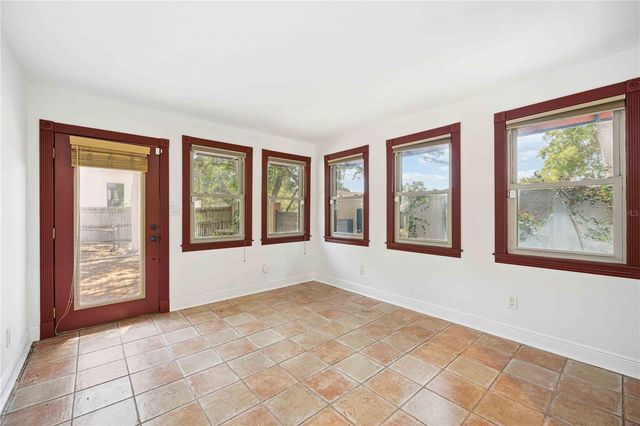 1743 8TH STREET, Sarasota, FL 34236