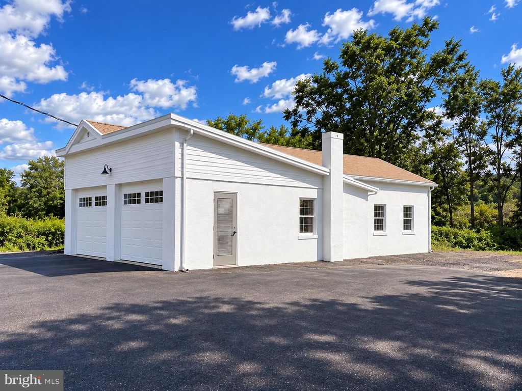 1240 E 6TH ST #, RED HILL, PA 18076 — photo 4