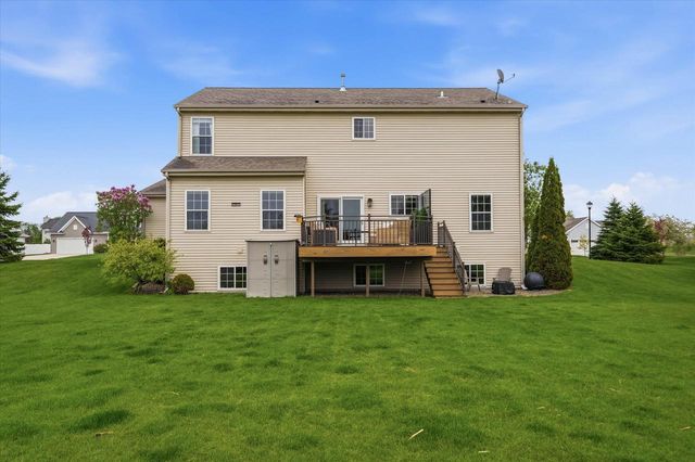 435 Aspen STREET, Belgium, WI 53004